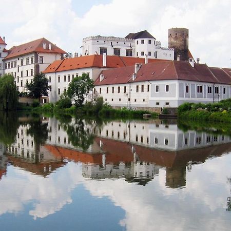 Only Apartments Jindrichuv Hradec Exterior foto