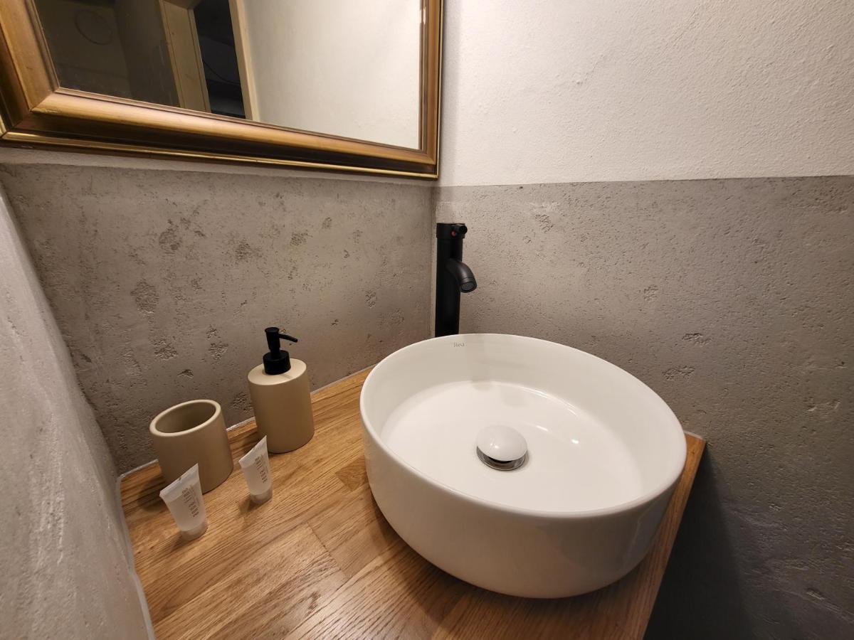 Only Apartments Jindrichuv Hradec Exterior foto