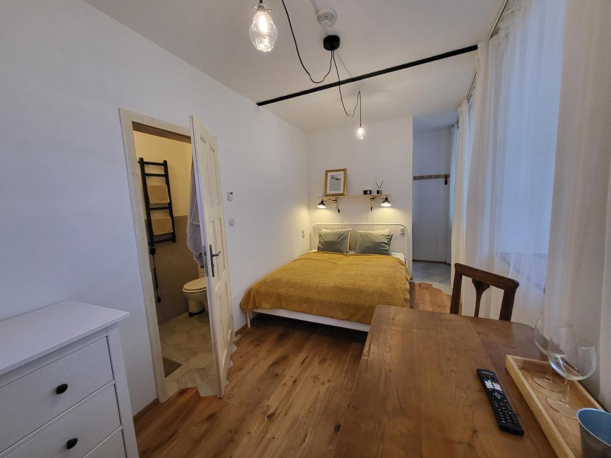 Only Apartments Jindrichuv Hradec Exterior foto